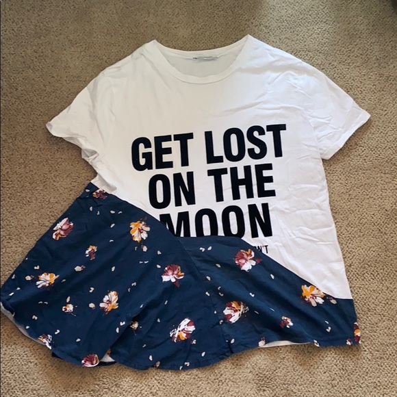 Zara Graphic T-Shirt - Picture 1 of 2